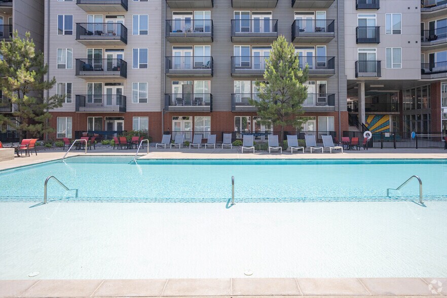 More Photos Of 801 NW 10th St, Oklahoma City Apartments For Lease