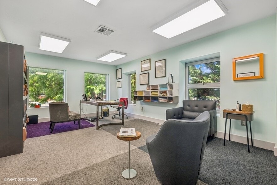 More Photos Of 1710 Hempstead Tpke, East Meadow Office For Sale