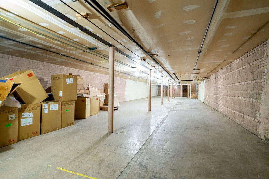 More Photos Of 1935 W 25th St, Cleveland General Retail For Sale