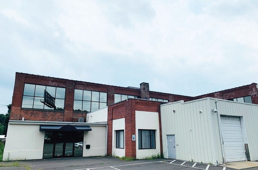 Primary Photo Of 25 Fox St, New Haven Warehouse For Lease