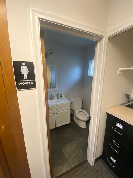 More Photos Of 6133 Aurelius Rd, Lansing Industrial For Sale