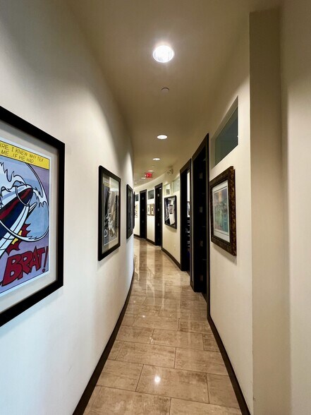 More Photos Of 20900 NE 30th Ave, Aventura Office Residential For Sale