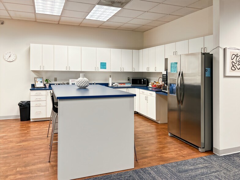 More Photos Of 1 Waterview Dr, Shelton Coworking Space