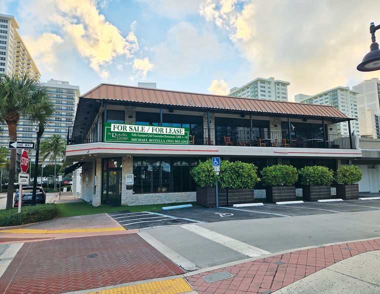More Photos Of 3496 N Ocean Blvd, Fort Lauderdale Storefront Retail Office For Sale