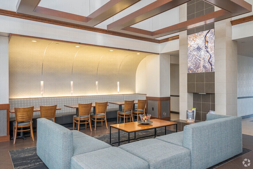 More Photos Of 7800 International Dr, Bloomington Hotel For Sale