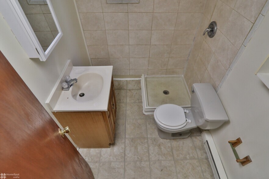 More Photos Of 516 Broadway, Bethlehem Apartments For Sale