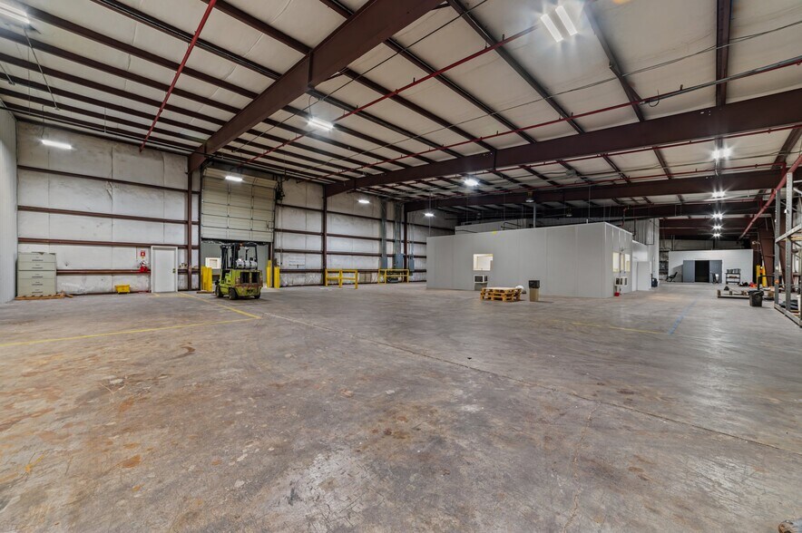More Photos Of 2107 Black Creek Rd SE, Wilson Warehouse For Sale