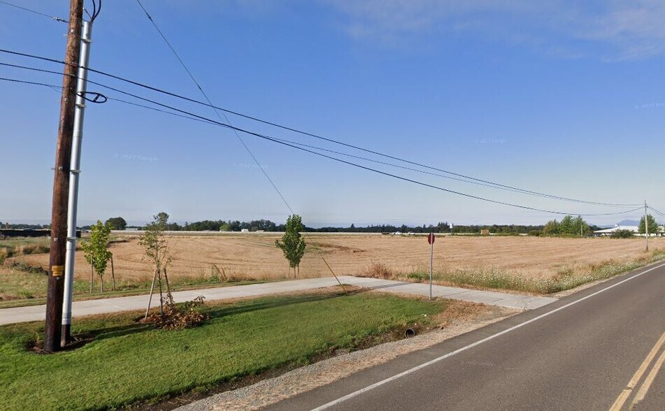 More Photos Of Next to: 31902 Old Highway 34, Tangent Land For Sale