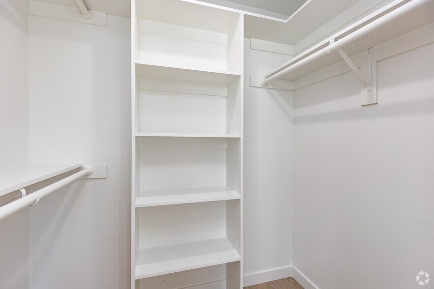 More Photos Of 2234 Crenshaw Blvd, Los Angeles Apartments For Sale
