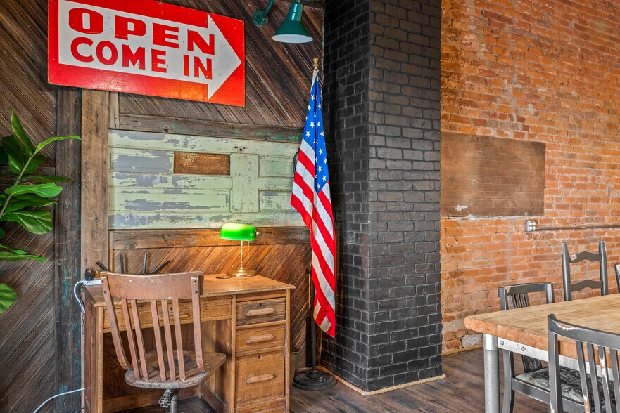 More Photos Of 120 S 3rd St, Victor Restaurant For Sale