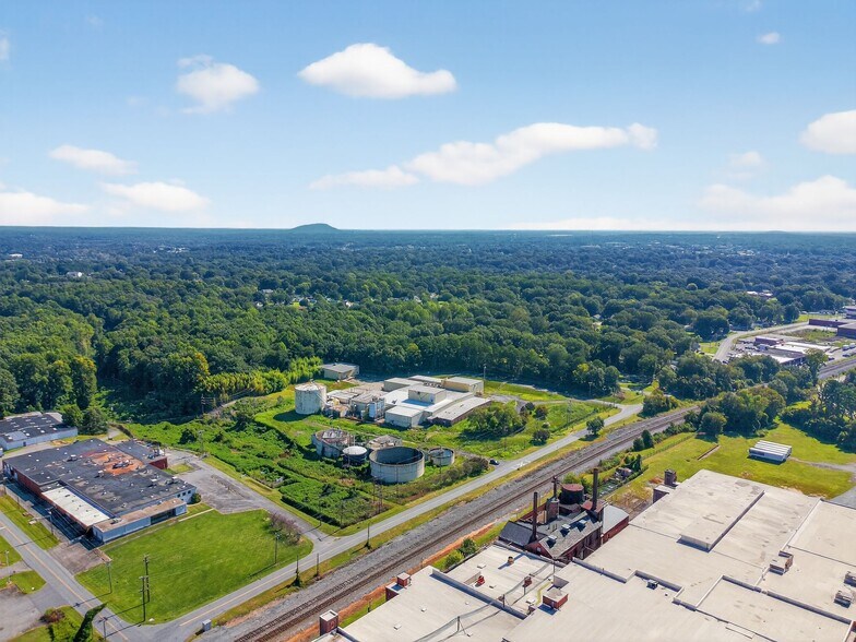 More Photos Of 2050 Poplar St, Gastonia Land For Sale