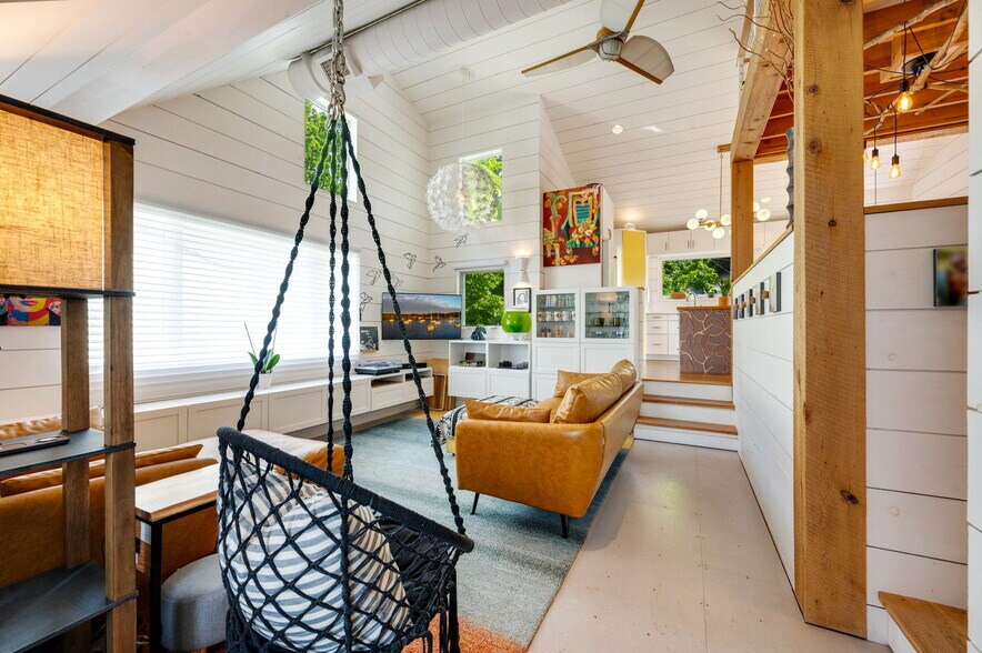 More Photos Of 4113 Main St, Fish Creek Storefront Retail Residential For Sale