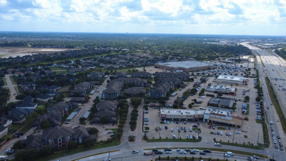 More Photos Of 14106 Mueschke Rd, Cypress Storefront Retail Office For Lease