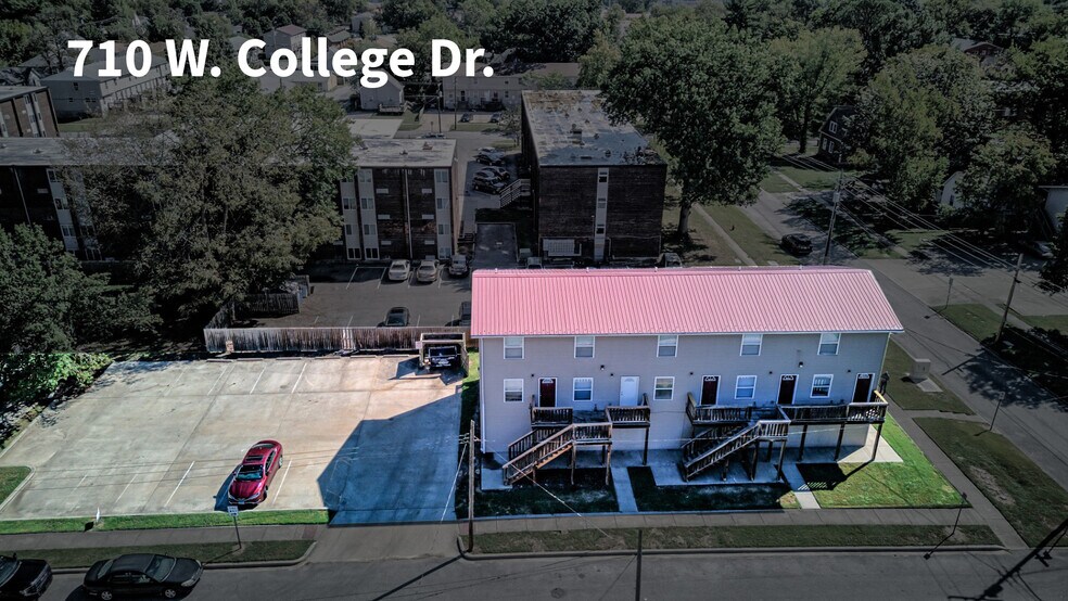 More Photos Of 600 S Washington St, Carbondale Apartments For Sale