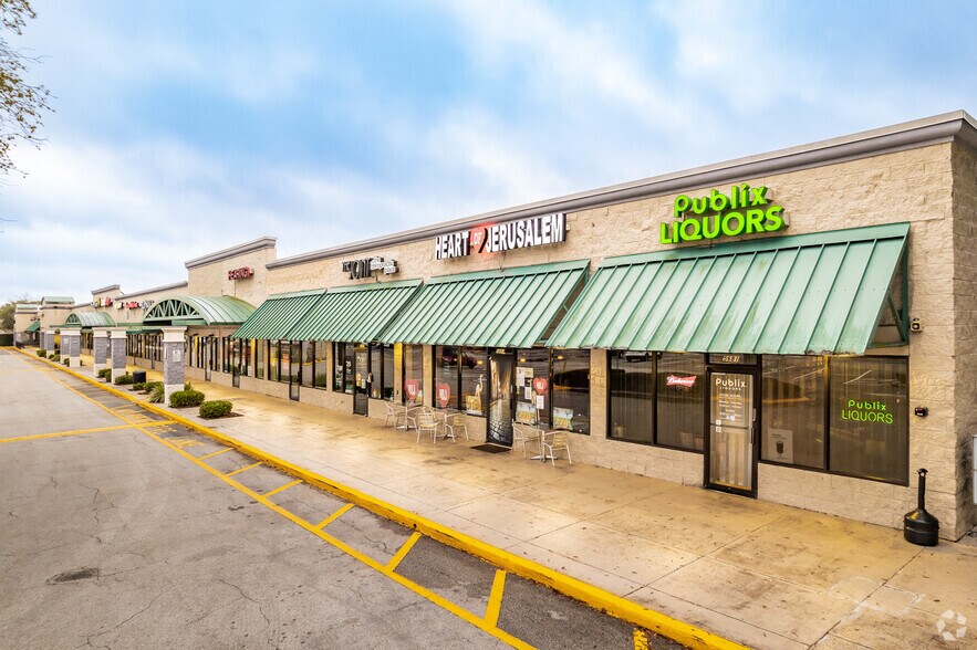 More Photos Of 5601-5775 Red Bug Lake Rd, Winter Springs Unknown For Lease