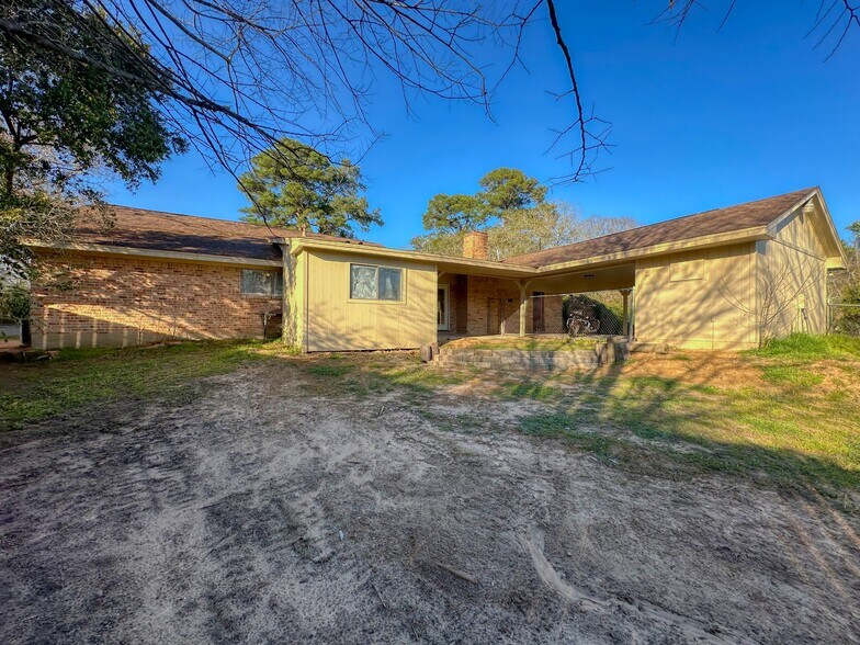 More Photos Of 13767 FM 2432 Rd, Willis Land For Sale
