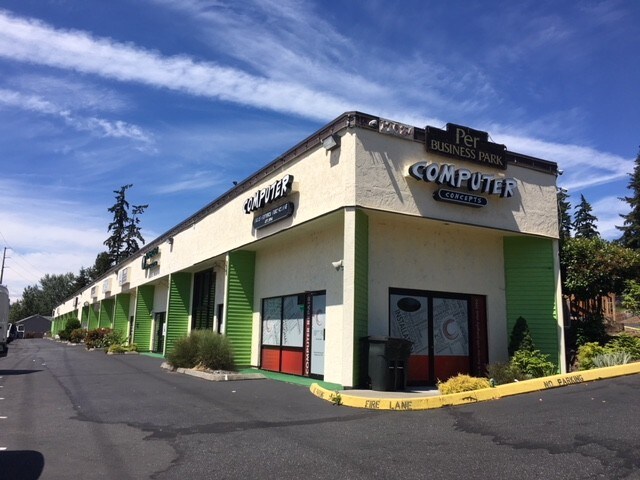 More Photos Of 17616 15th Ave SE, Bothell Warehouse For Lease