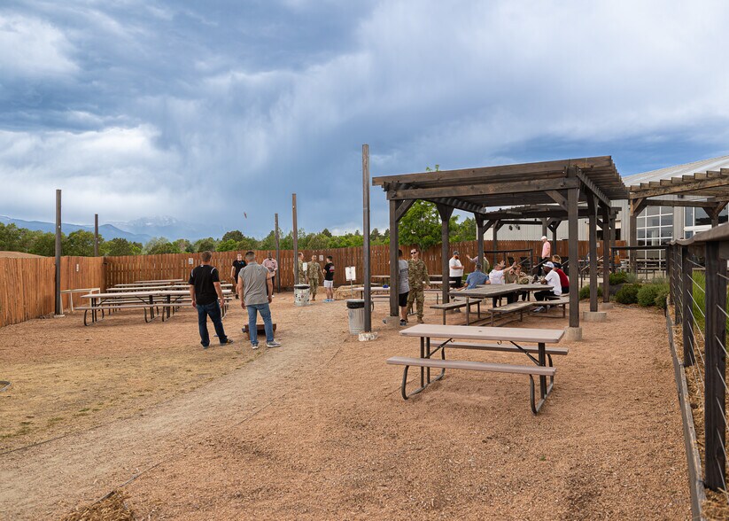 More Photos Of 2480-2490 N Powers Blvd, Colorado Springs Warehouse For Sale