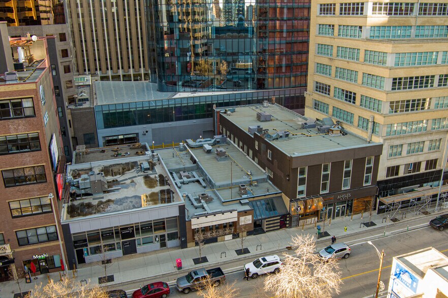 More Photos Of 622 8 Av SW, Calgary Restaurant For Lease