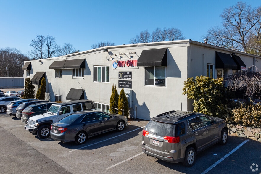 More Photos Of 67 West St, Medfield Freestanding For Lease