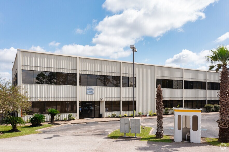 More Photos Of 9310 Max Conrad Dr, Spring Industrial For Sale