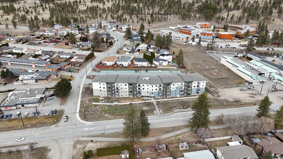 More Photos Of 4010 Walters St, Merritt Apartments For Sale