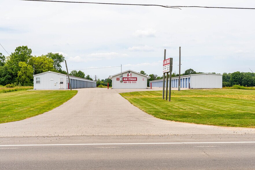 More Photos Of 1067 N Mission Rd, Mount Pleasant Self Storage For Sale