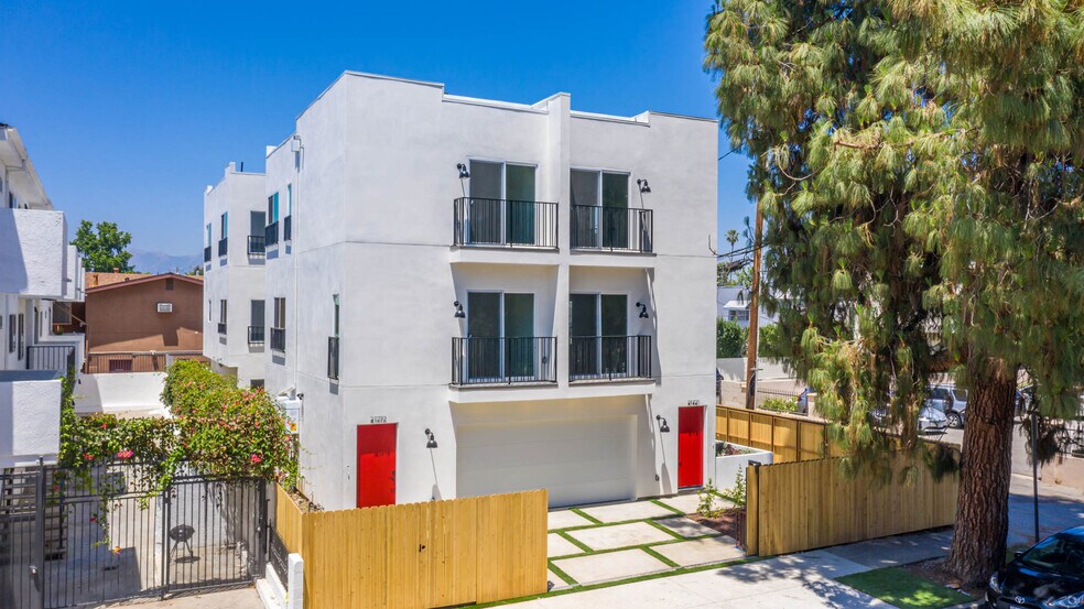 More Photos Of 21719 Hart St, Canoga Park Apartments For Sale