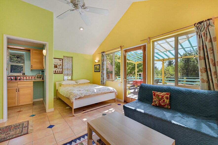 More Photos Of 1673 Woodland Dr, Port Townsend Winery Vineyard For Sale