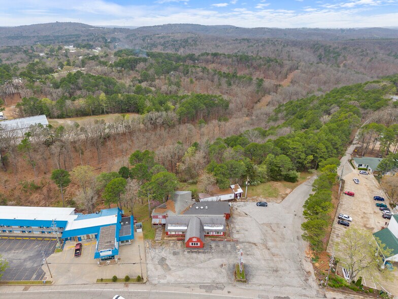 More Photos Of 104 Huntsville Dr, Eureka Springs Restaurant For Sale