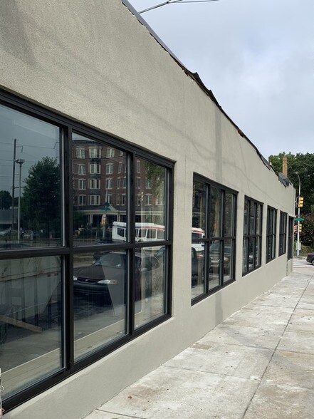 More Photos Of 400 W Chelten Ave, Philadelphia Freestanding For Lease