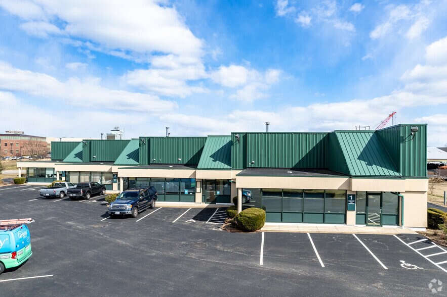 More Photos Of 315 Commerce Park Rd, North Kingstown Warehouse For Sale