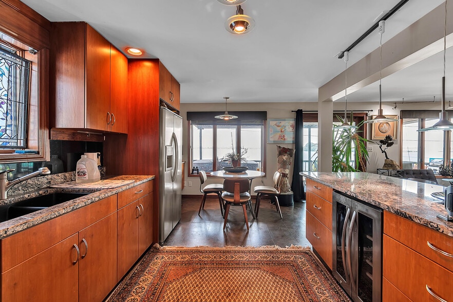 More Photos Of 2809 River Rd, Buffalo Flex For Sale