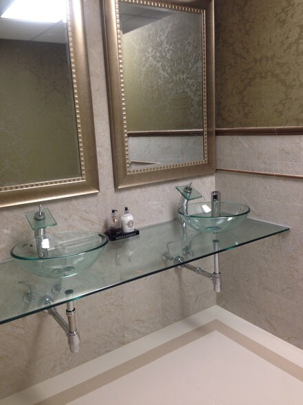 More Photos Of 200 Sheffield St, Mountainside Office For Lease