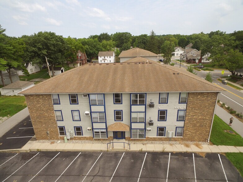 More Photos Of 515-527 N Grant St, West Lafayette Apartments For Sale