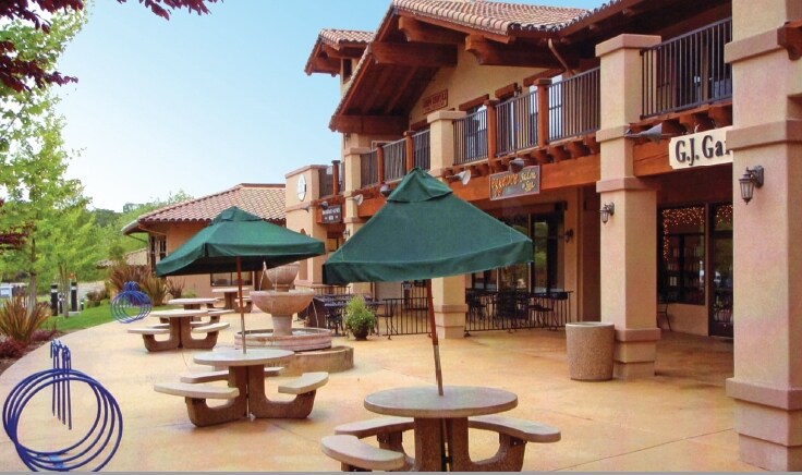 More Photos Of 660 Auburn Folsom Rd, Auburn Unknown For Lease