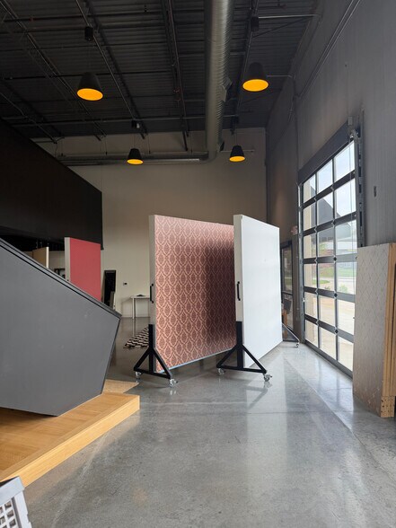 More Photos Of 801 Haines Dr, Liberty Warehouse For Lease