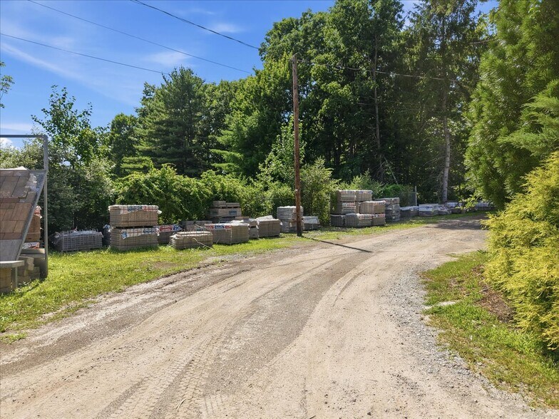 More Photos Of 1399 Purdytown Tpke, Hawley Specialty For Sale