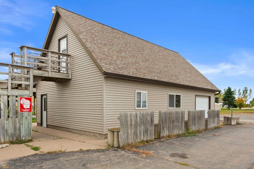 More Photos Of 6805 State Highway 66, Custer Restaurant For Sale