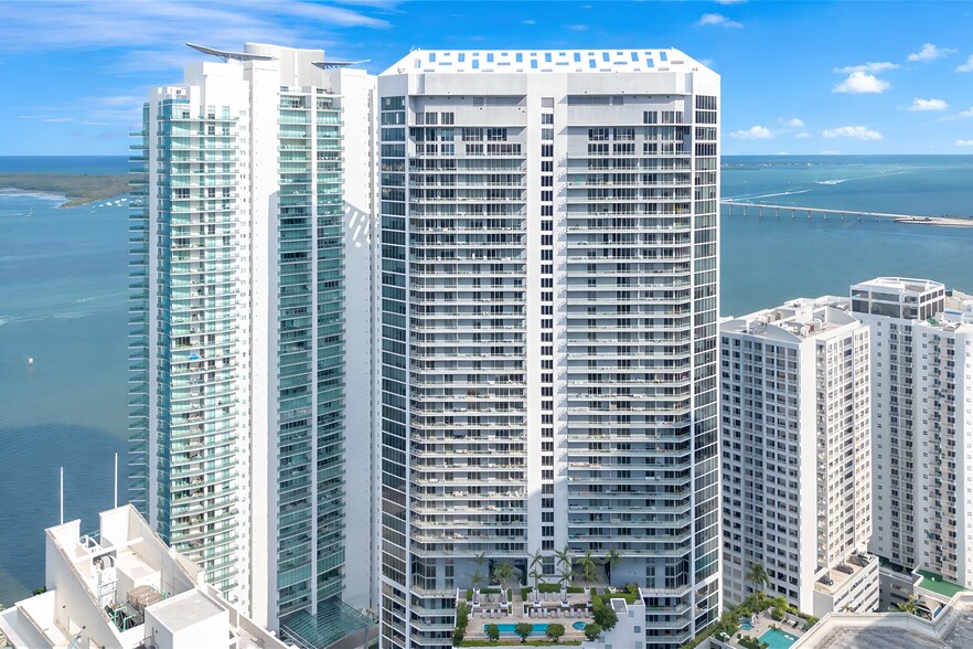 More Photos Of 1300 Brickell Bay Dr, Miami Apartments For Sale