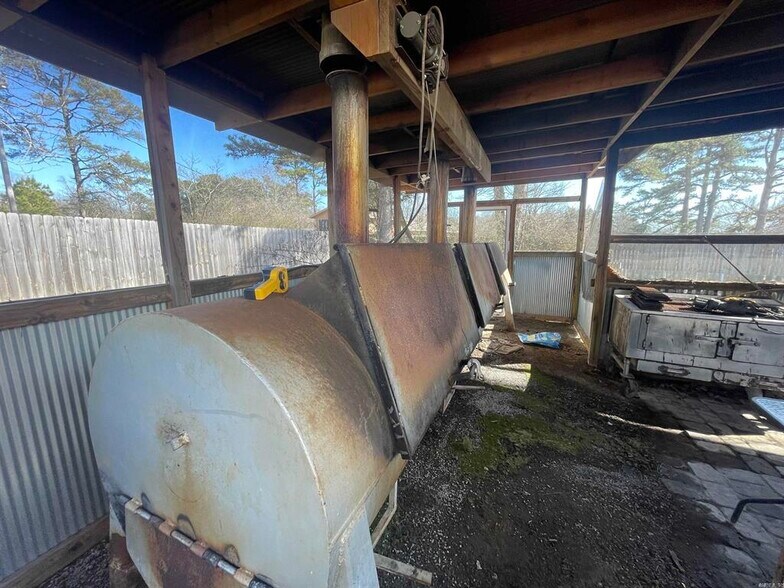 More Photos Of 7649 Batesville, Pleasant Plains Restaurant For Sale