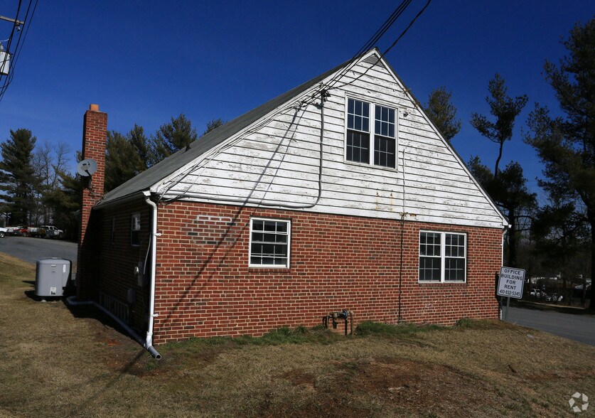 More Photos Of 3306 Baltimore Blvd, Finksburg Auto Repair For Lease