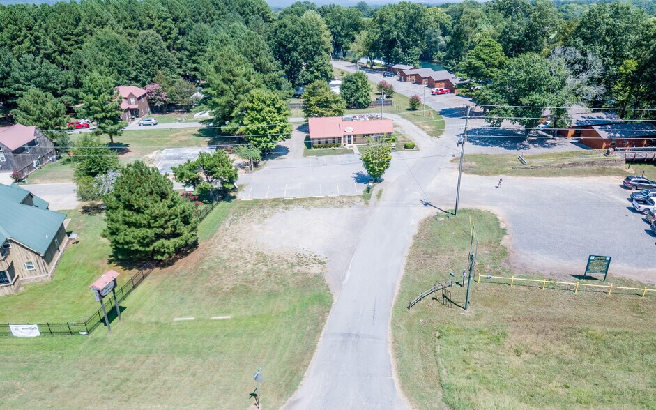 More Photos Of 35 Swinging Bridge Dr, Heber Springs Freestanding For Sale
