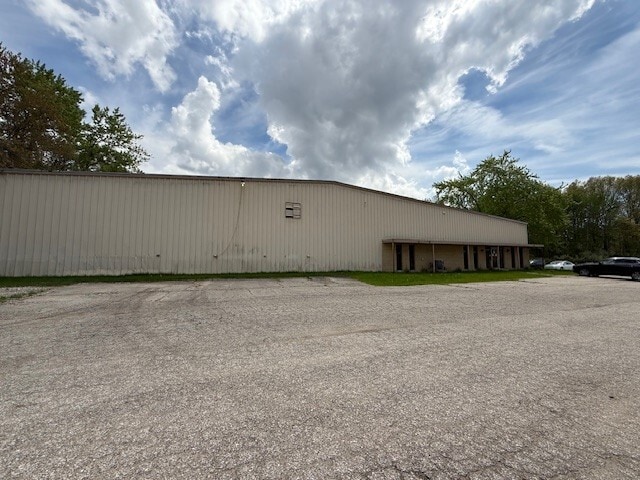 Primary Photo Of 1652 Ellen Rd, Benton Harbor Manufacturing For Lease
