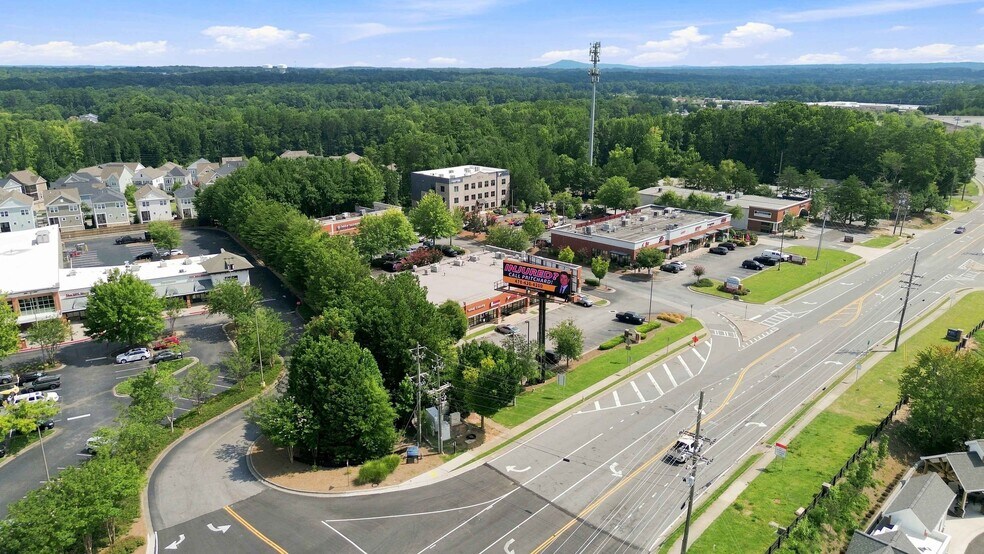 More Photos Of 12872 State Highway 9, Alpharetta Storefront For Lease