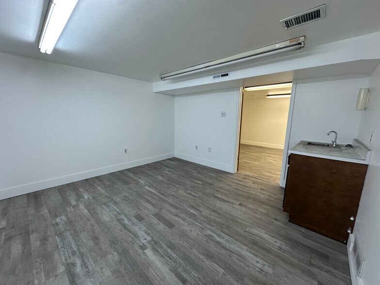 More Photos Of 1435 Central Ave, Billings Industrial For Sale