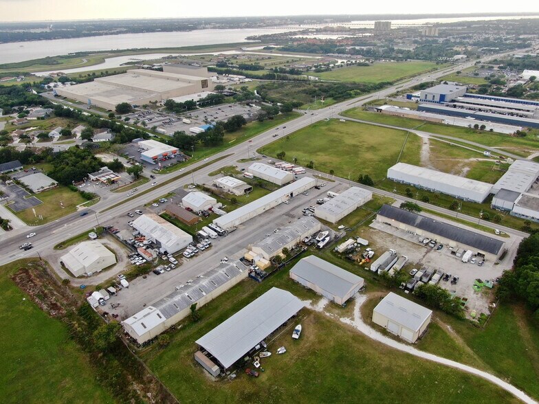 Primary Photo Of 1108 24th Ave E, Ellenton Unknown For Lease