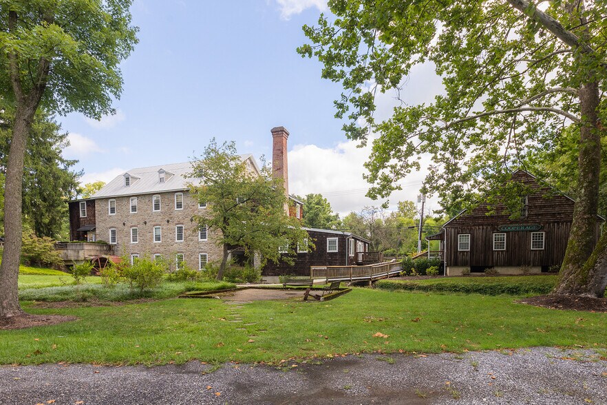 More Photos Of 2201 Old Court Rd, Brooklandville Office For Lease
