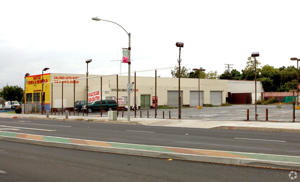 Primary Photo Of 9533 Atlantic Blvd, South Gate Auto Repair For Sale
