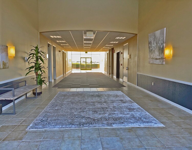 More Photos Of 25 Executive Ct, Napa Office For Lease